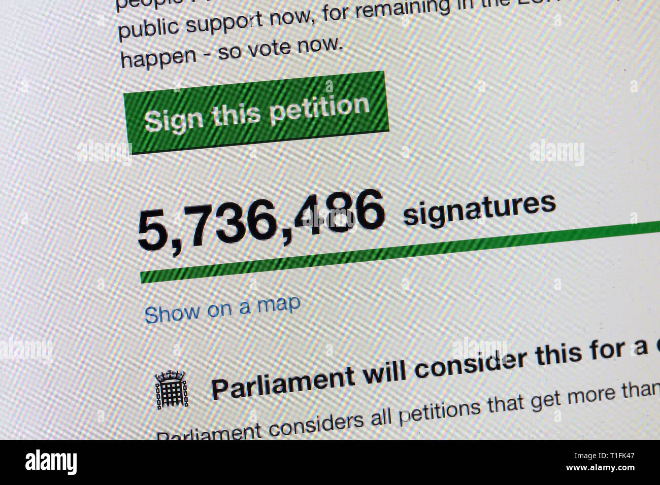 Londres, Royaume-Uni - 26 mars 2019 : pétition en ligne de révoquer l'article 50 et reconsidérer brexit possède plus de 5 millions de signatures Banque D'Images