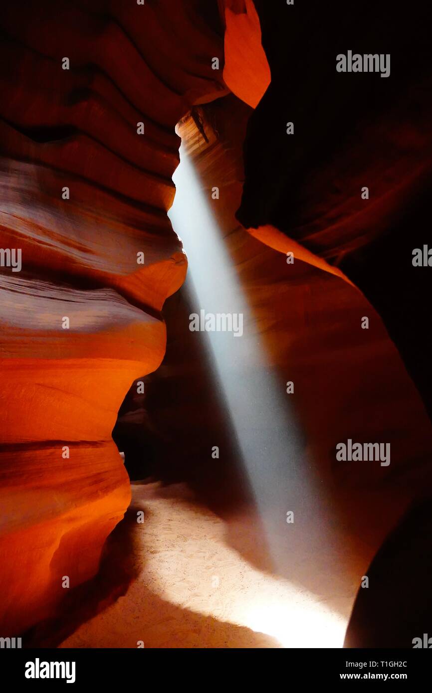 Une vue à l'intérieur de la région de Antelope Canyon à Page, Arizona. Banque D'Images Une vue à l'intérieur de la région de Antelope Canyon à Page, Arizona. Banque D'Images