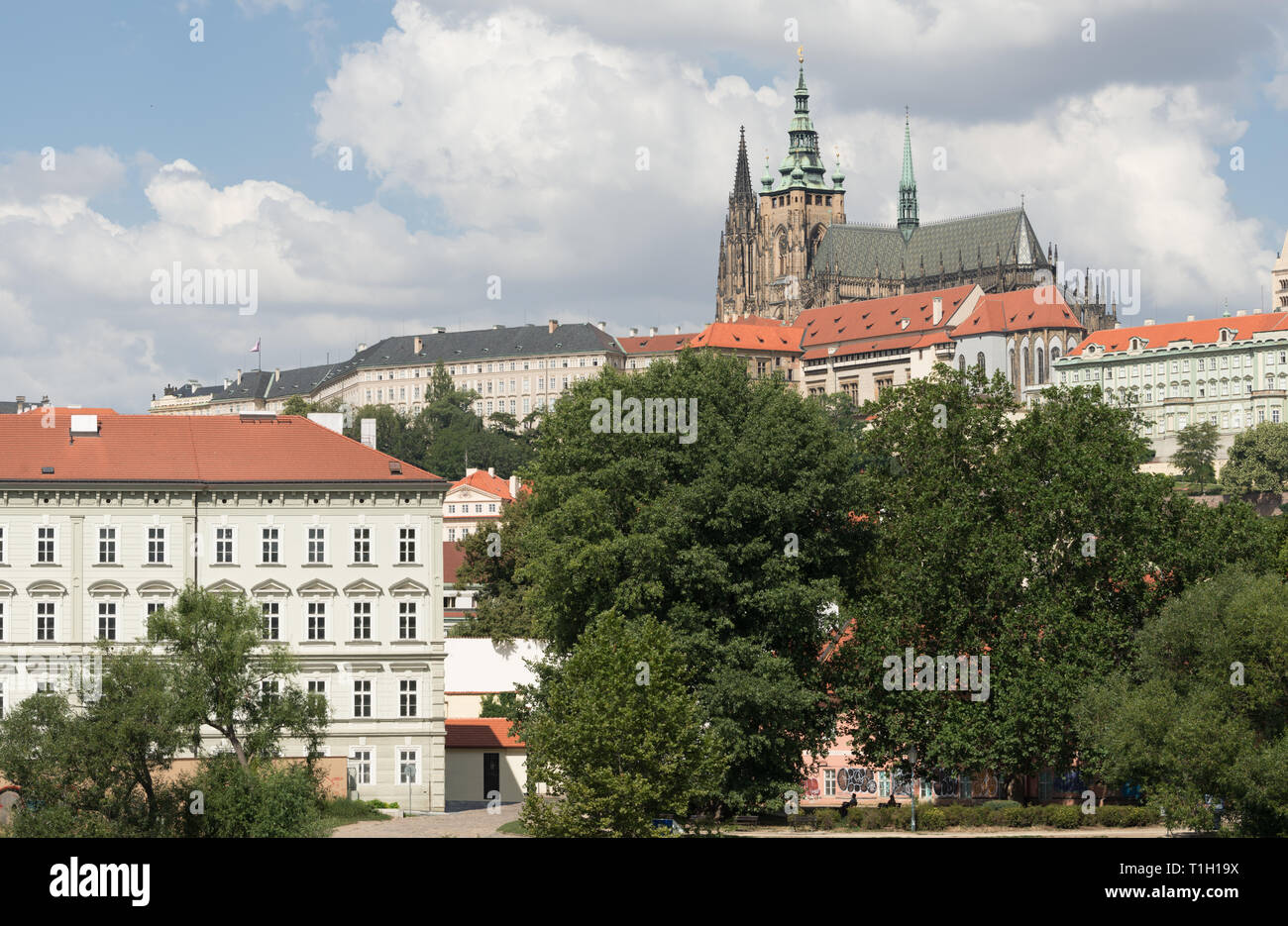 Praga. Vue de la vieille ville à la cathédrale Saint-vitus Banque D'Images