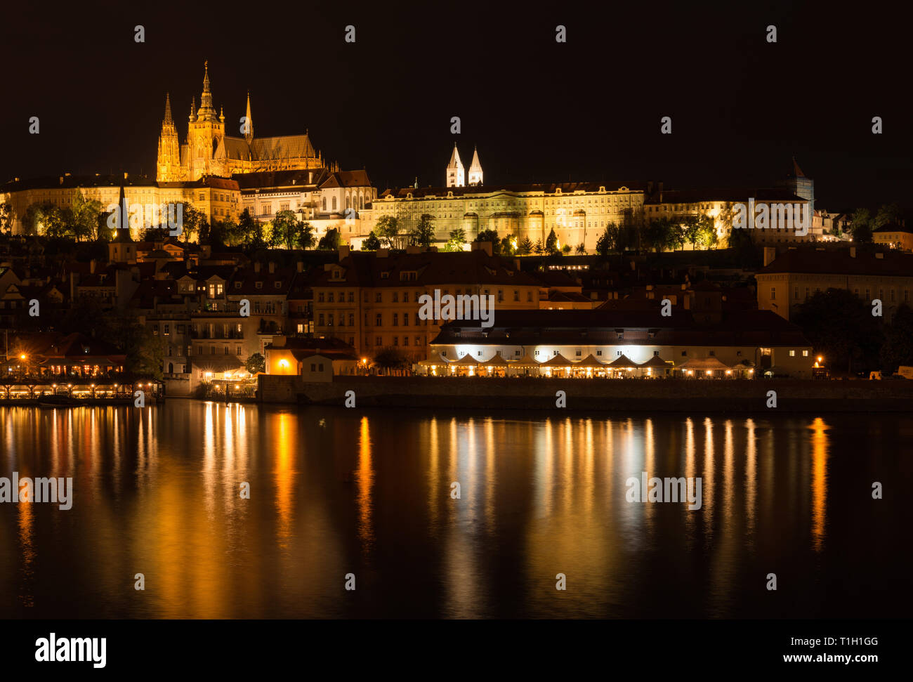 Vue de Prague : le château de Prague à partir de la Vieille Ville Banque D'Images