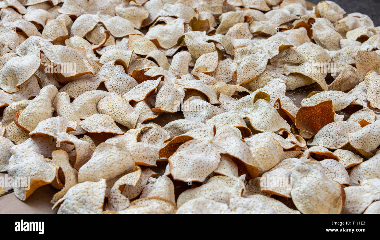 Écorce d'orange séchée Banque D'Images