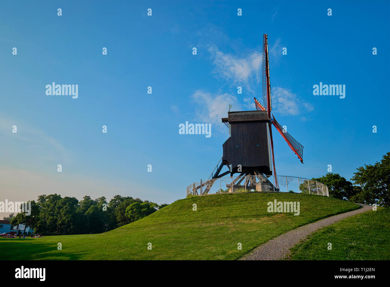 Sint-Janshuismolen moulin Moulin Sint-Janshuis à Bruges sur le coucher du soleil, Belgique Banque D'Images