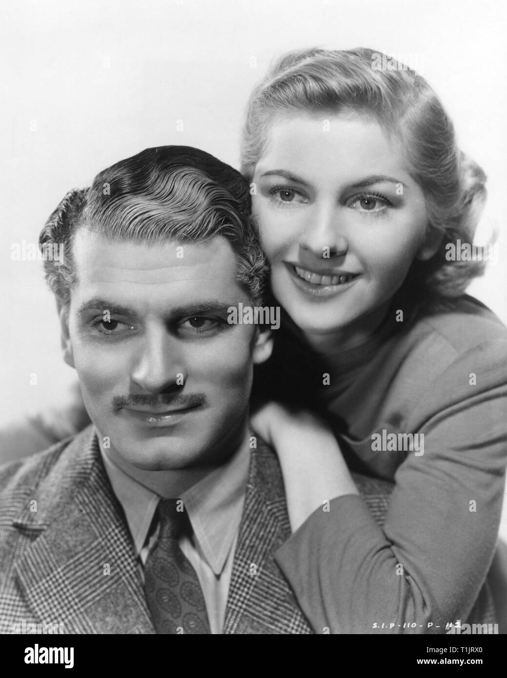 Laurence Olivier Joan Fontaine REBECCA 1940 réalisateur Alfred Hitchcock roman Daphné du Maurier producteur David O. Selznick Selznick International Pictures / United Artists Banque D'Images