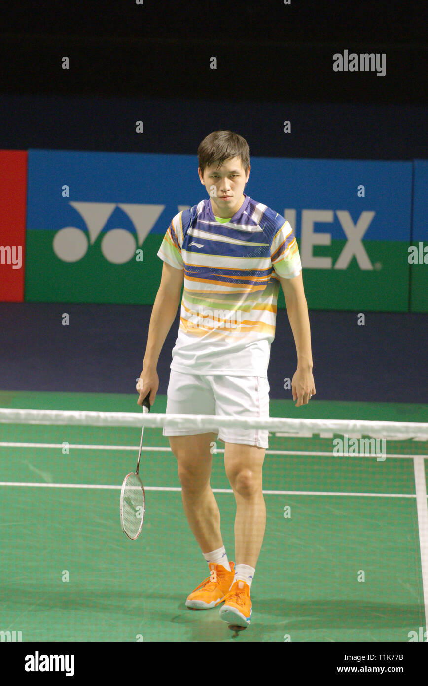 New Delhi, Inde. 27 mars 2019. Wong Wing Ki Vincent de Hong Kong, Chine, en action dans le premier tour de l'Open 2019 Yonex Sunrise l'Inde à New Delhi, en Inde. Credit : Karunesh Johri/Alamy Live News Banque D'Images