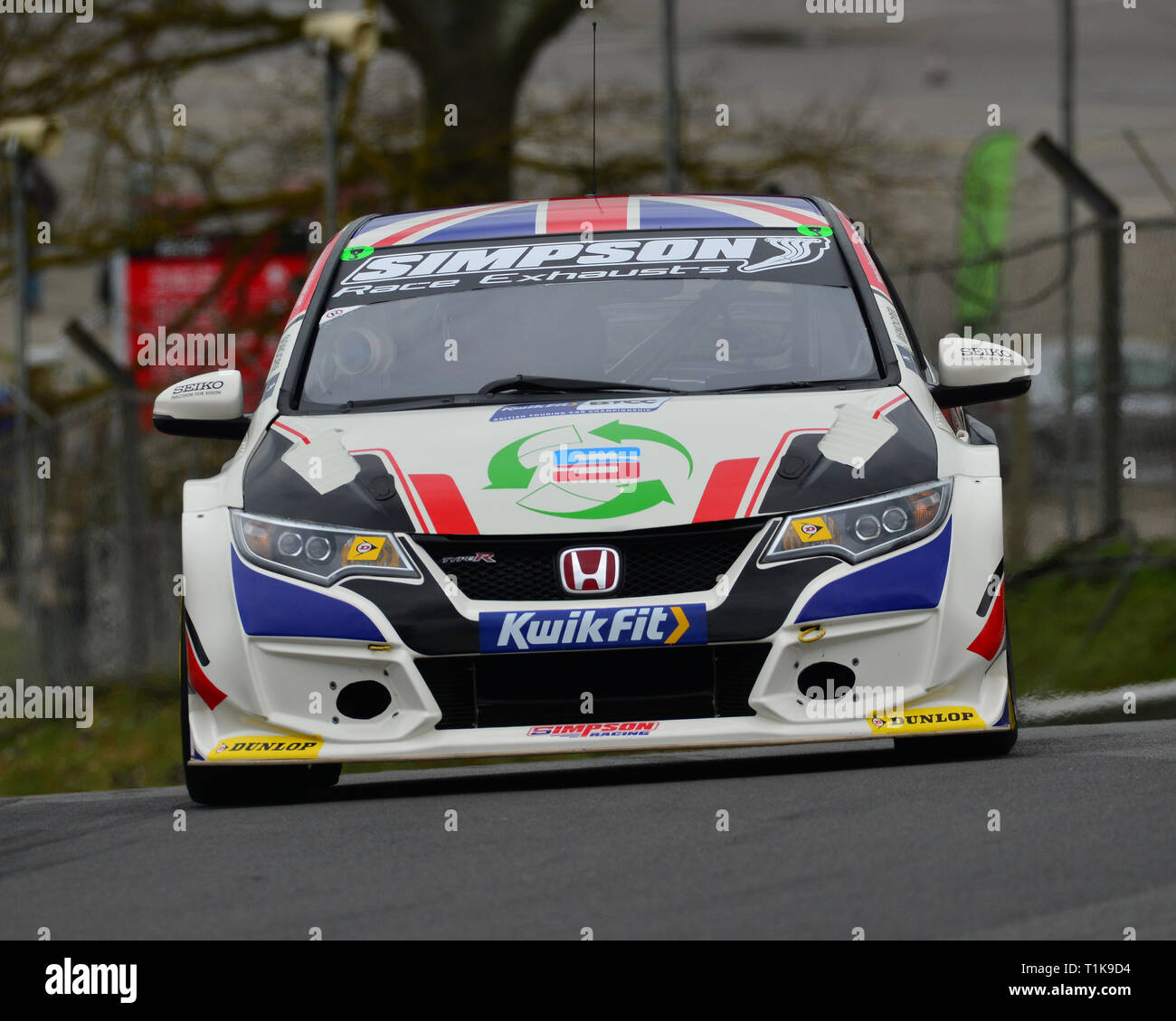 Circuit automobile de Brands Hatch, Fawkham, Kent, Angleterre, 27 mars 2019 de la saison, et des médias pour la journée de championnat de voitures de tourisme britannique, BTCC. Matt Simpson, Honda Civic Type R, Chris McEvoy/Alamy Live News. Banque D'Images