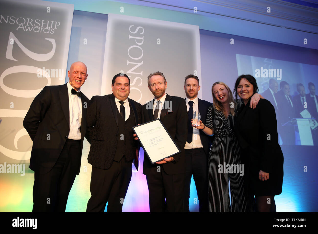 Gagnants de la commandite d'événements et spectacles sur scène lors de la remise des Prix 2019 Parrainage britannique tenue à London Marriott Hotel Grosvenor Square, Londres. Banque D'Images
