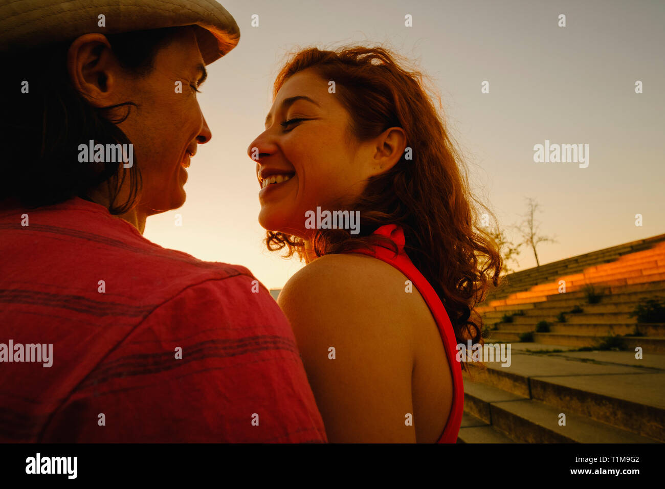 Affectueux, couple heureux Banque D'Images