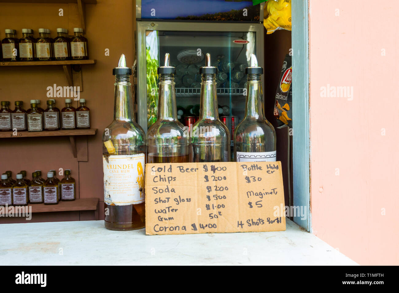 Tortola est la plus grande des îles Vierges britanniques dans les Caraïbes. Il dispose de plusieurs plages de sable blanc, y compris Cane Garden Bay, et Smuggler' Banque D'Images