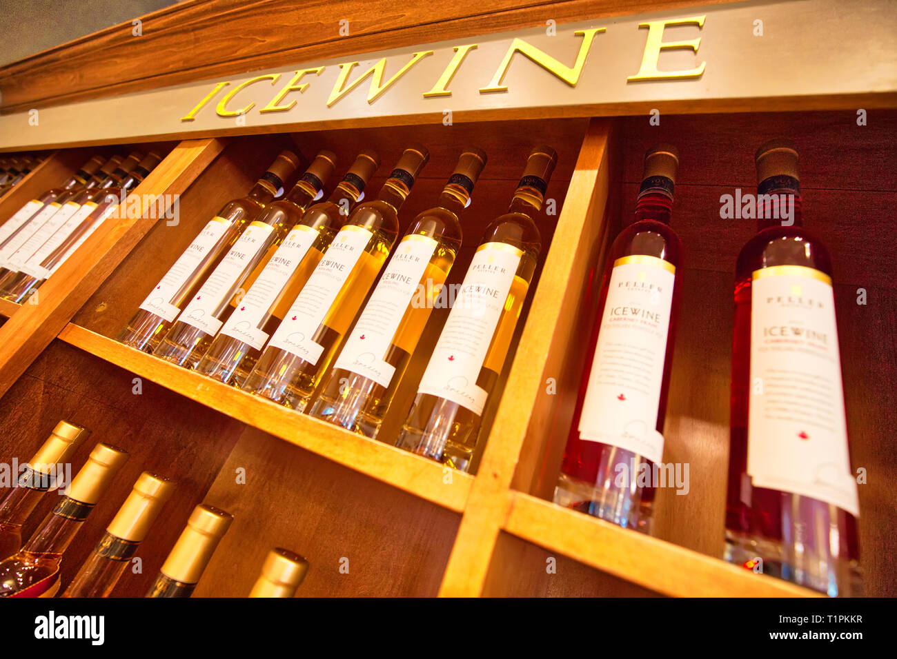 Niagara on the Lake, Ontario, Canada, 2018 Août-20 : Célèbre Niagara Ice Wine sur l'affichage à une clientèle huppée winery Banque D'Images