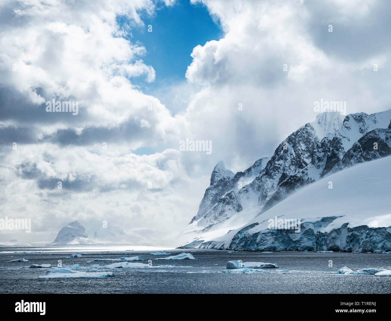 Scenic Lemaire Channel, l'Antarctique. Banque D'Images