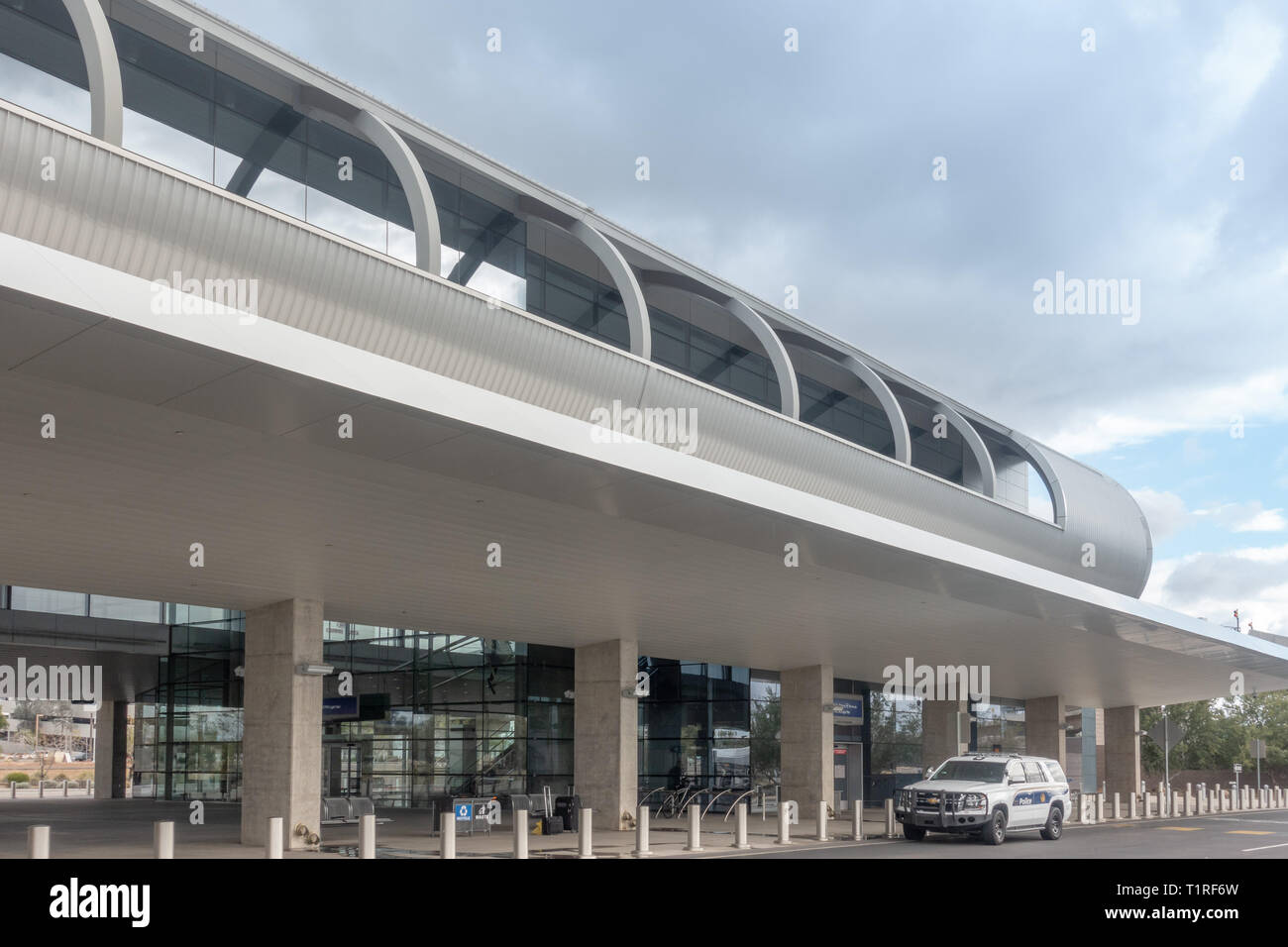 Aéroport de Sky Harbor, site de location de voitures de tourisme du terminal du système de transport en commun de Phoenix Valley. Banque D'Images