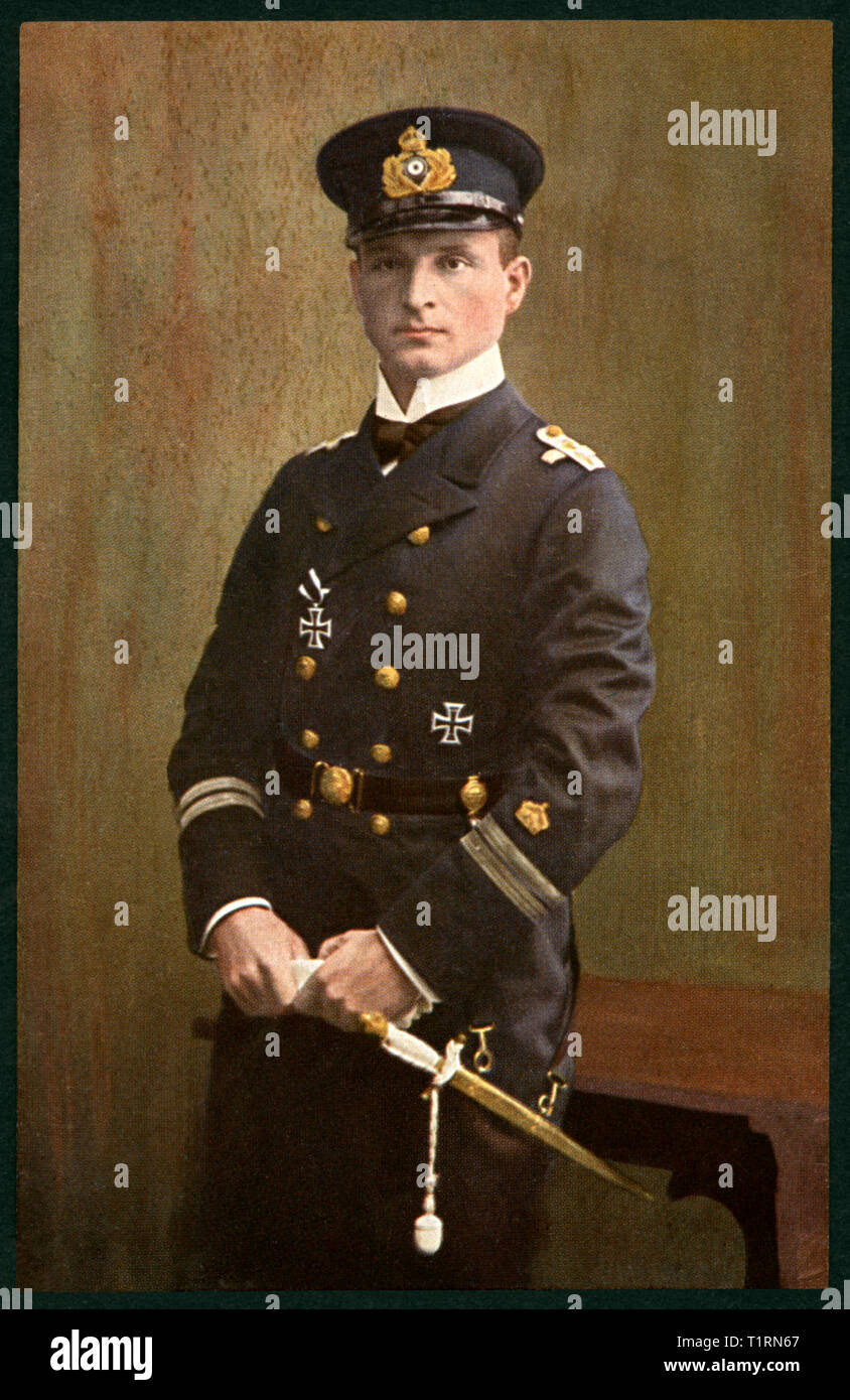 German navy officer Banque de photographies et d'images à haute résolution  - Alamy