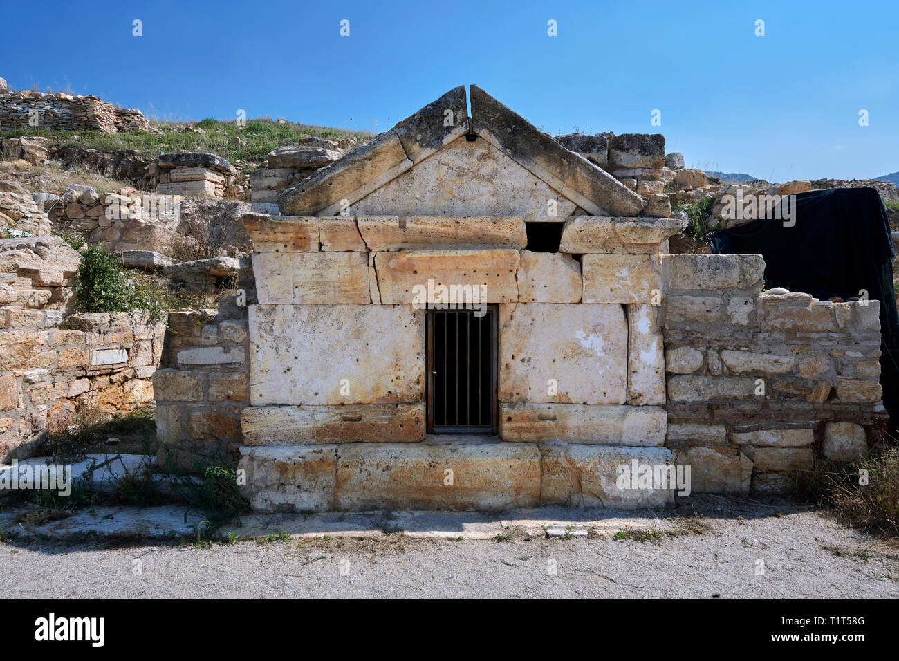 Photo des ruines de la tombe de saint Philippe, Romaine 1er siècle de notre ère. Site archéologique de Hierapolis près de Pamukkale en Turquie. Banque D'Images