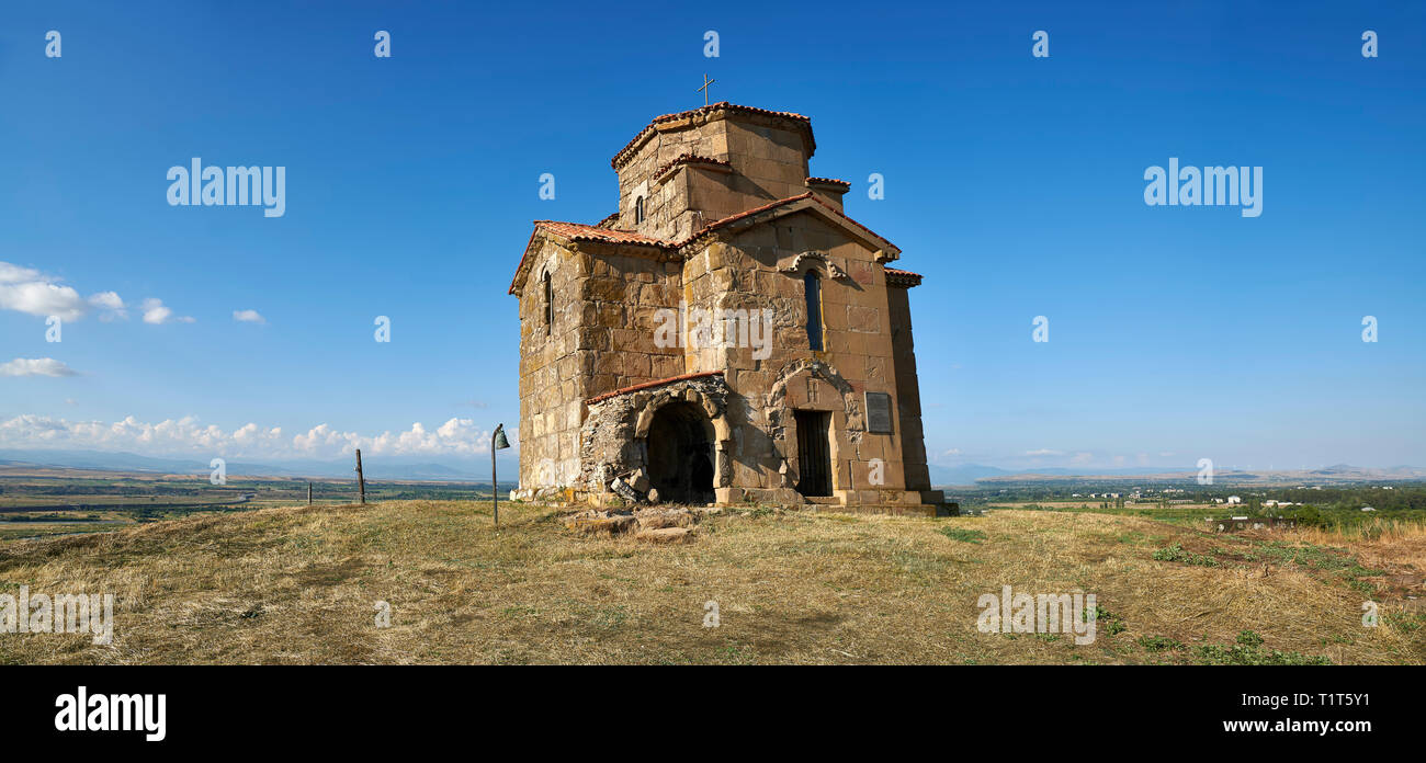 Photos et images de St Giorgi (St George) Église, Samtsevrisi, Géorgie (pays). Un exemple parfait d'un 7ème siècle "byzantin" église Croix arbre Banque D'Images
