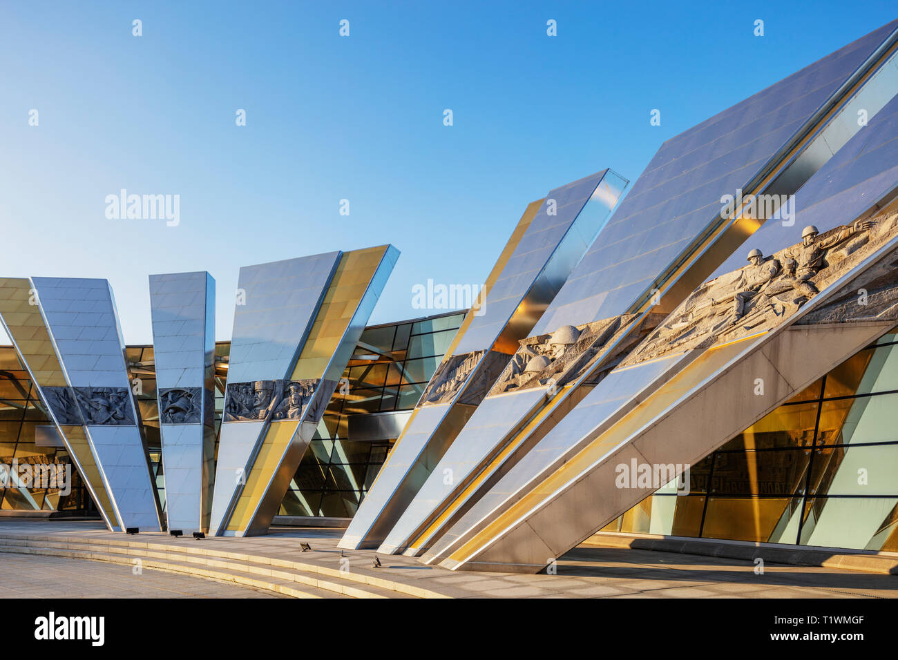 L'Europe, Biélorussie, Minsk, Trinity Suburb & centre de Minsk, Musée de la Grande guerre patriotique et la patrie monument Appels Banque D'Images L'Europe, Biélorussie, Minsk, Trinity Suburb & centre de Minsk, Musée de la Grande guerre patriotique et la patrie monument Appels Banque D'Images