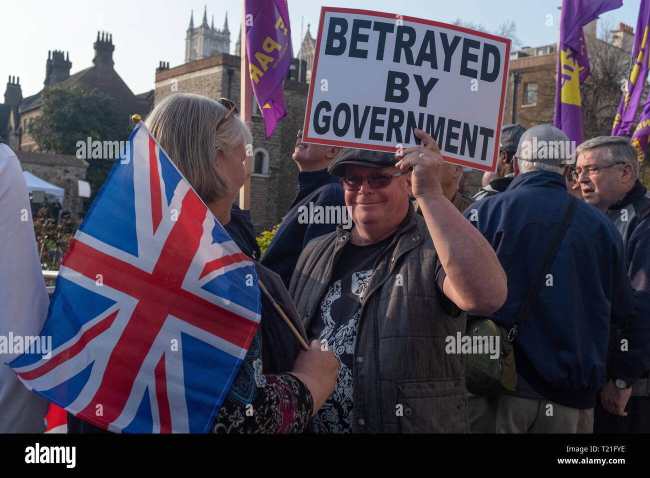 Londres, Royaume-Uni. 29 mars 2019. Laisser partisans à pro-Brexit rassemblement à la place du Parlement Banque D'Images