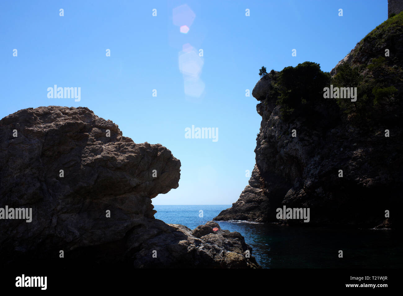 Grotte cachée Banque D'Images