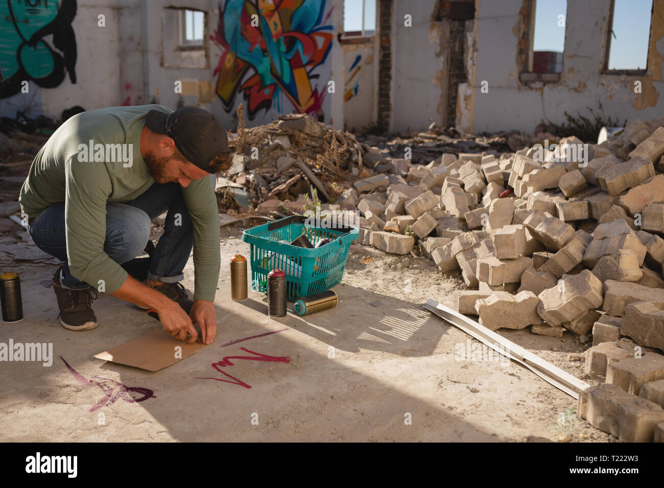 Carte de l'artiste graffiti dessin sur le marqueur de l'esprit conseil côté rue Banque D'Images