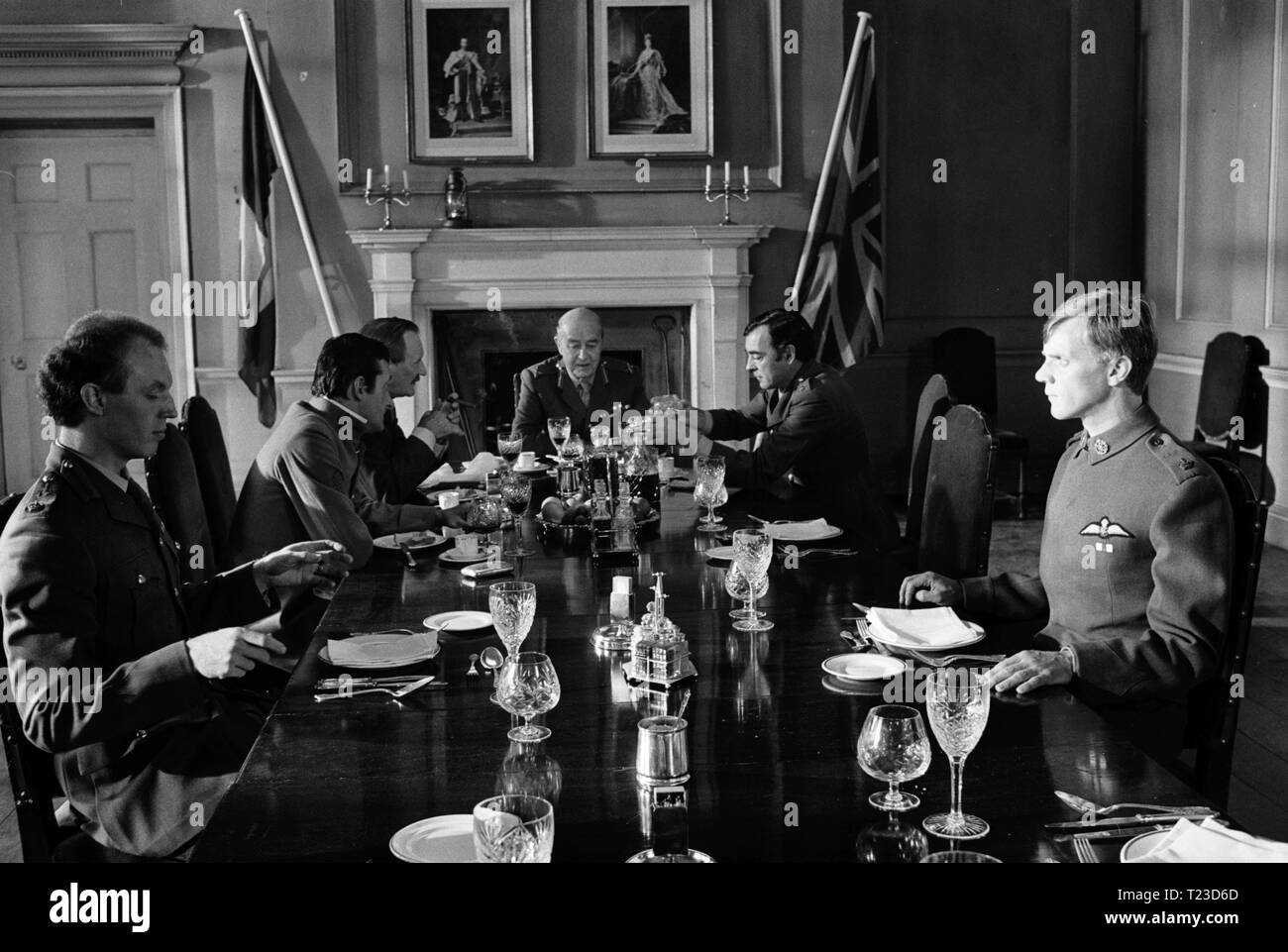 Aces High (1976), Malcolm McDowell, Ray Milland, Richard Johnson, Jacques Maury, Trevor Howard, Date : 1976 Banque D'Images