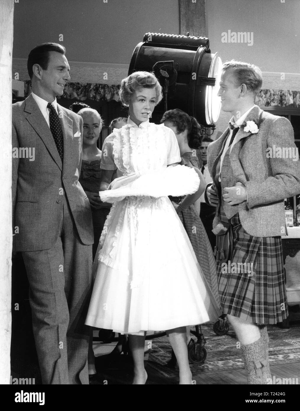 Soyons heureux (1957) Robert Flemyng, Vera-Ellen, Gordon Jackson, Date : 1957 Banque D'Images