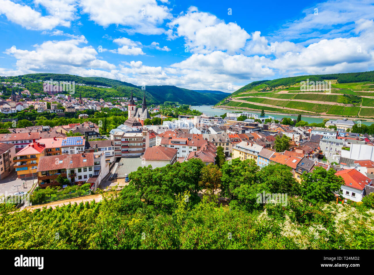 Bingen am Rhein ville vue panoramique aérienne dans la vallée du Rhin en Allemagne Banque D'Images