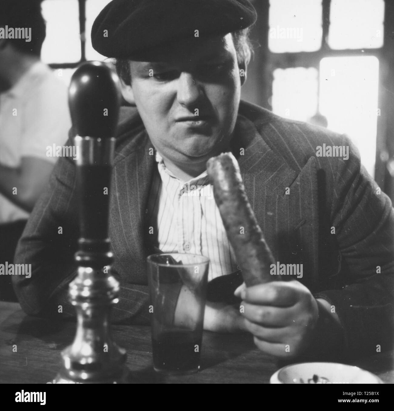 Les moineaux ne peuvent pas chanter (1962) Roy Kinnear, Date : 1962 Banque D'Images