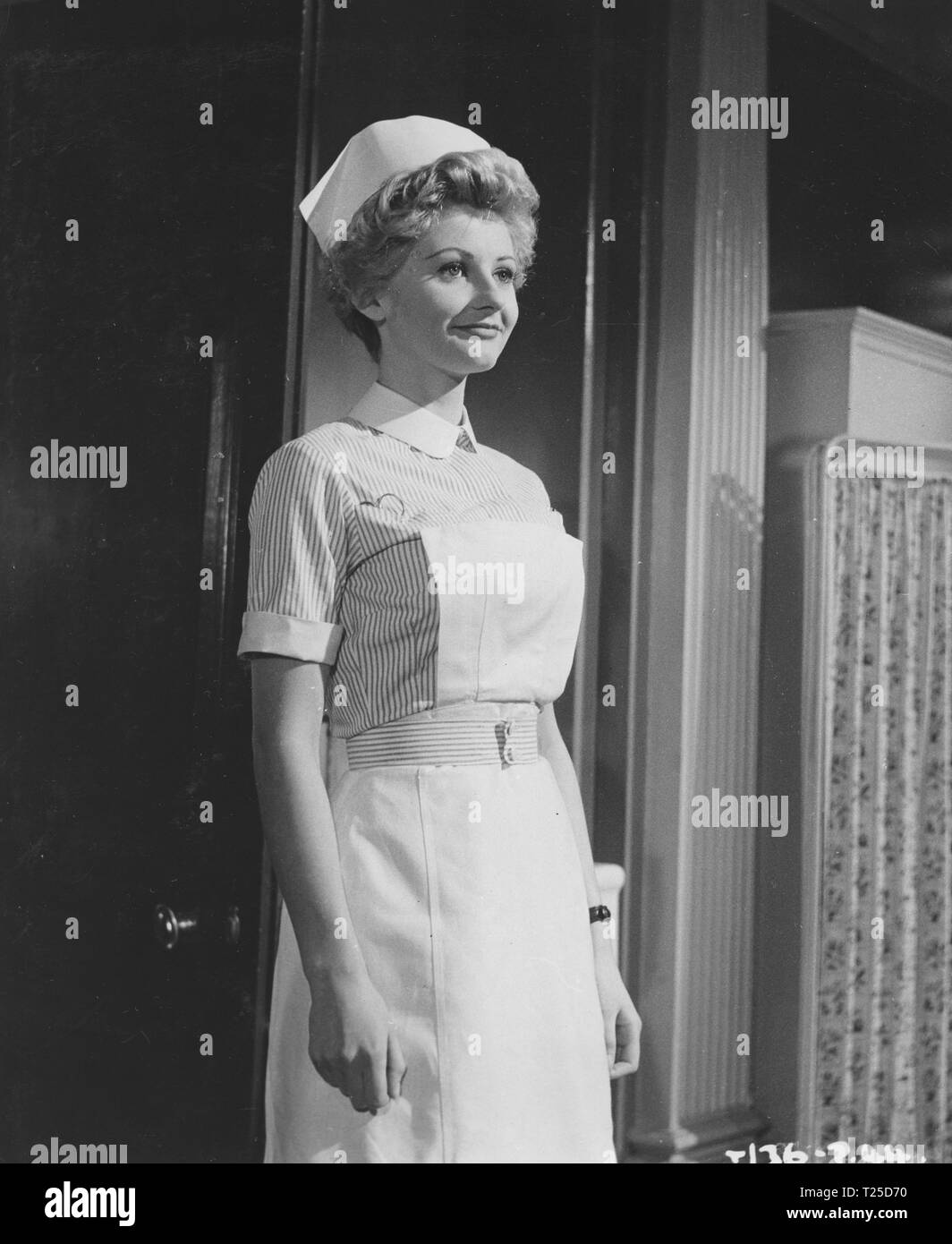 Les jonquilles ronde deux fois (1962) Jill Ireland, Date : 1962 Banque D'Images