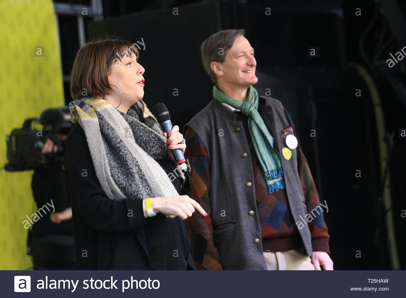 Le vote du peuple a pris fin de protestation à Westminster Westminster.De nombreux conférenciers, y compris jess Phillips et Dominic grieve a parlé à la foule. Banque D'Images