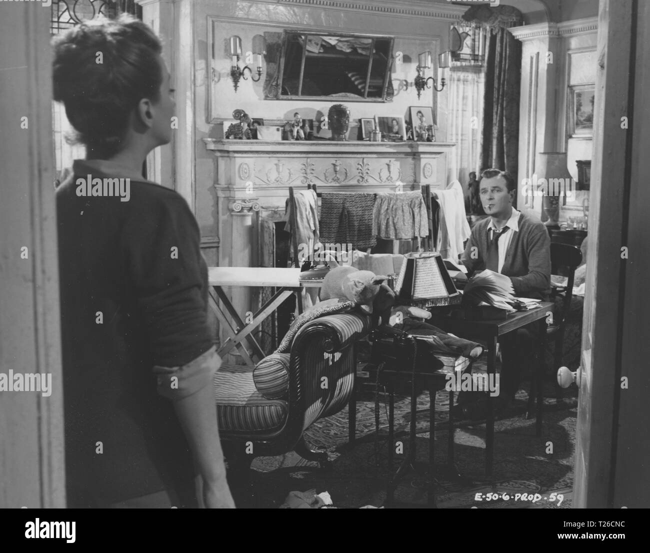 Les jeunes épouses Tale (1951), Joan Greenwood, Nigel Patrick, Date : 1951 Banque D'Images