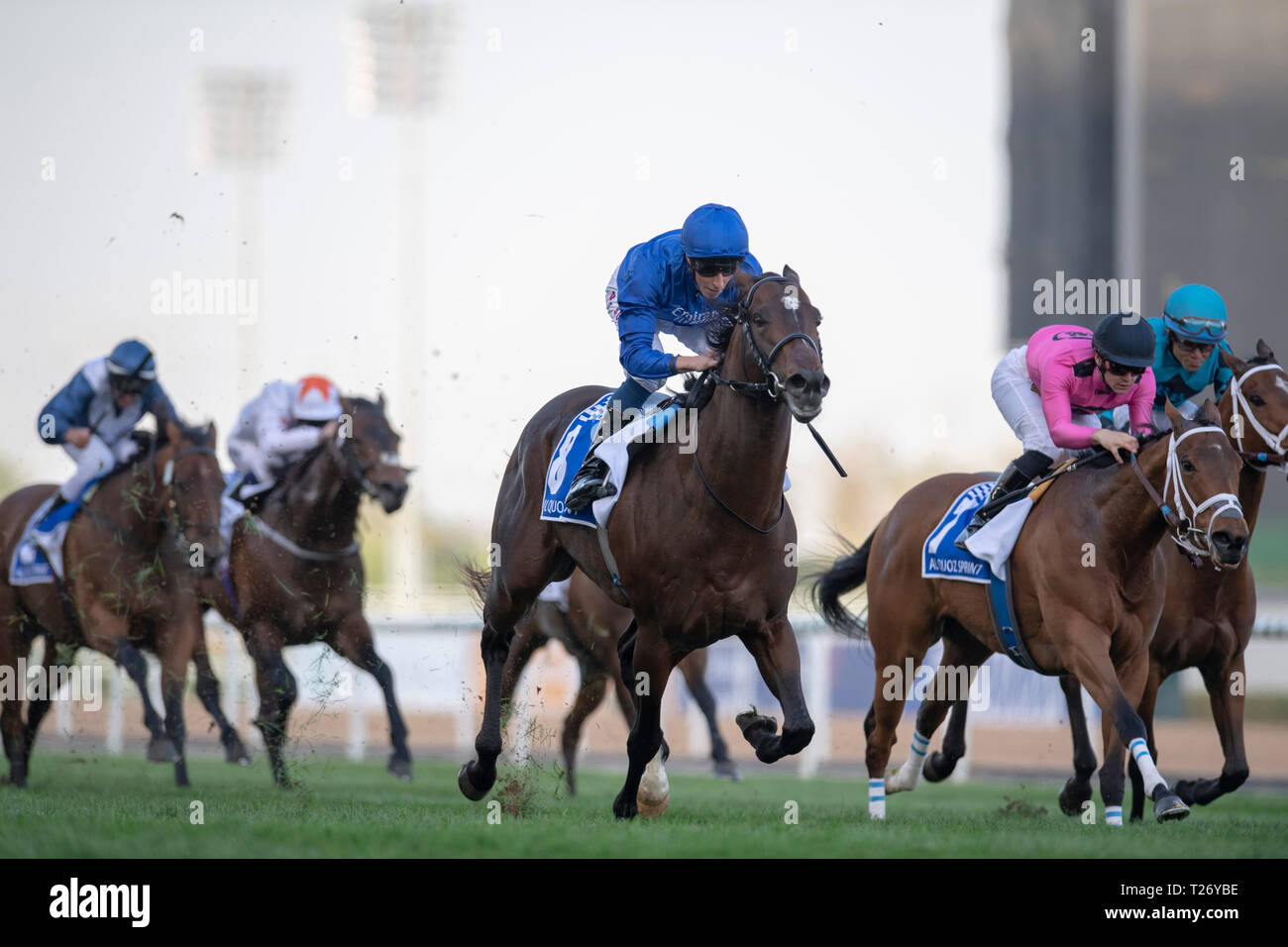 Dubaï, USA. 30Th Mar, 2019. Meydān, EMIRATS ARABES UNIS ''" 30 mars : Blue Point, montée par William Buick remporte le groupe 2 Al Quoz Sprint sur Dubai World Cup nuit à l'Hippodrome de Meydan à Dubaï. Michael McInally Sportswire/Eclipse/CSM/Alamy Live News Banque D'Images