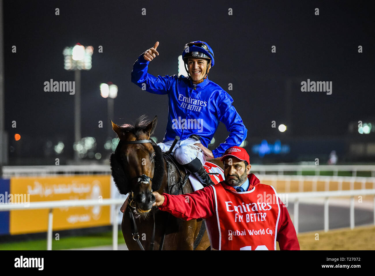 Dubaï, Émirats arabes unis, 30 mars 2019. Thunder Snow devient le premier cheval de l'histoire à remporter la Coupe du Monde de Dubaï deux fois. Monté par Christophe Soumillon et formés par Saeed bin Suroor pour propriétaires Godolphin Crédit : Feroz Khan/Alamy Live News Banque D'Images