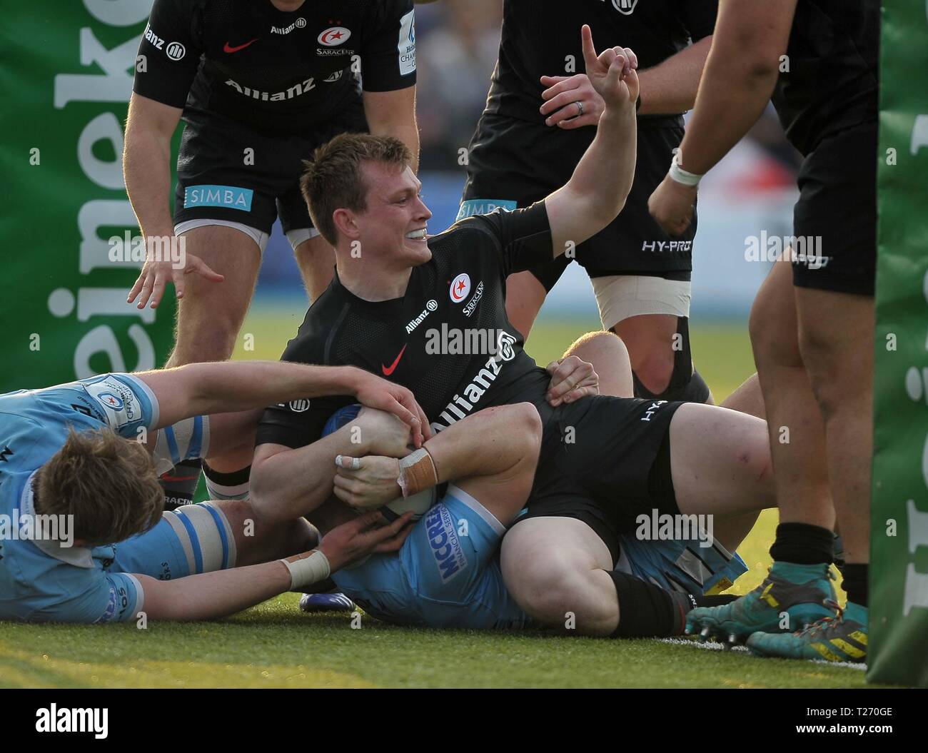 Allianz Park, Londres, UK. 30 mars 2019. Nick Tompkins (sarrasins) célèbre après avoir marqué. Saracens v Glasgow Warriors. Quart de finale. Heineken Cup Champions. Allianz Park. Londres. UK. 30/03/2019. Credit : Sport en images/Alamy Live News Banque D'Images