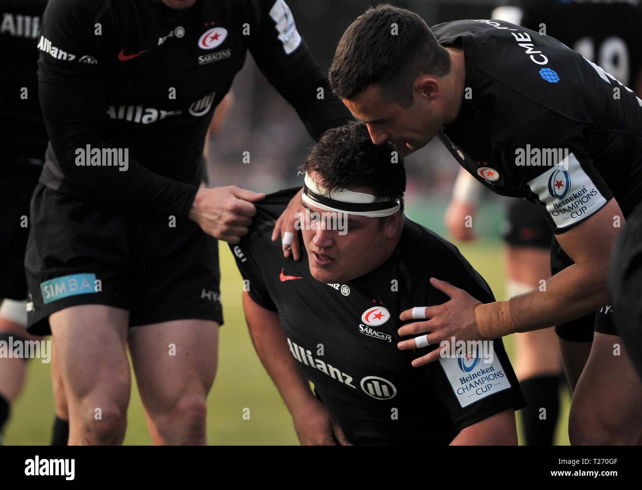Allianz Park, Londres, UK. 30 mars 2019. Jamie George (sarrasins) est félicité après qu'il marque un essai. Saracens v Glasgow Warriors. Quart de finale. Heineken Cup Champions. Allianz Park. Londres. UK. 30/03/2019. Credit : Sport en images/Alamy Live News Banque D'Images