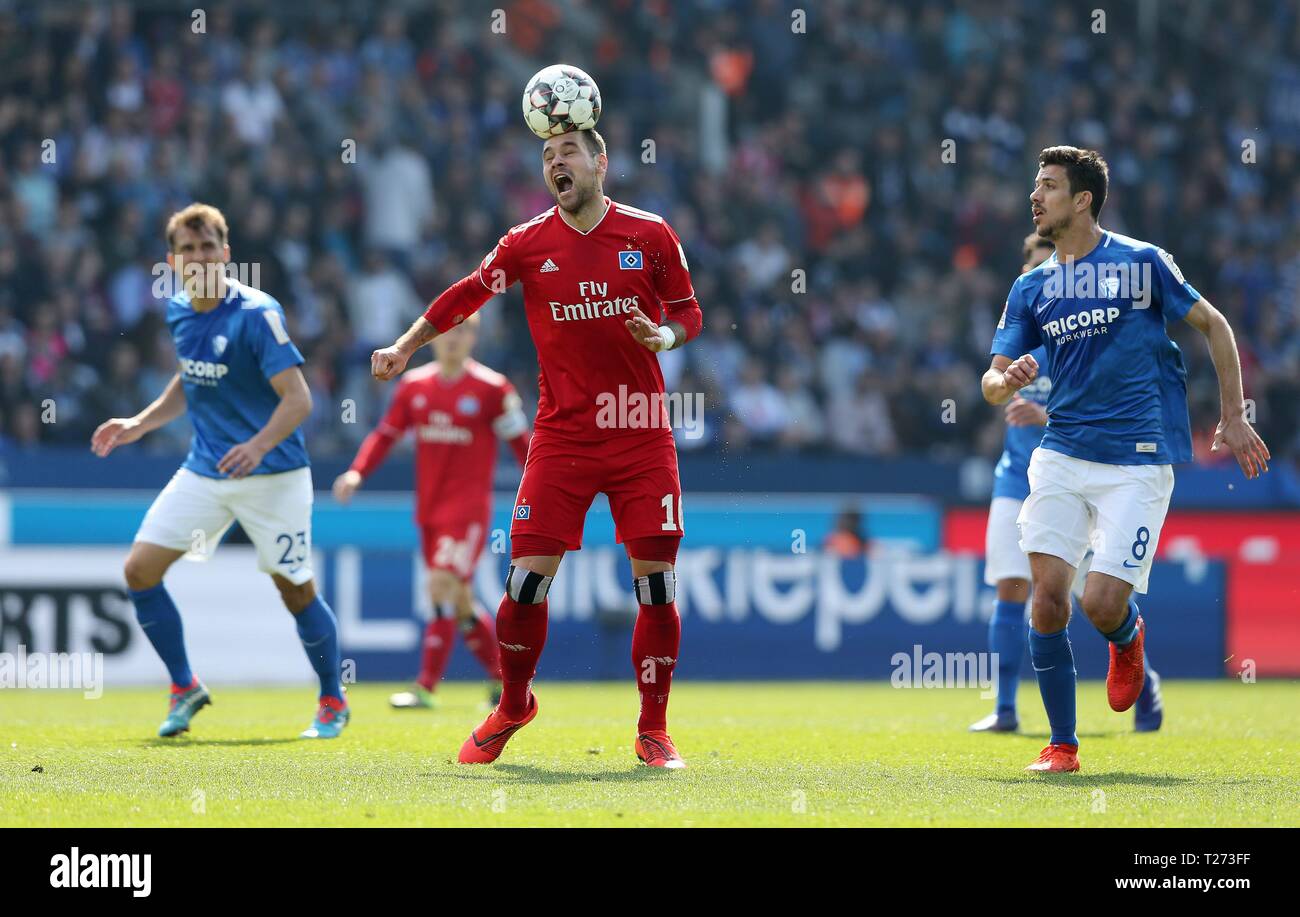 Bochum, Allemagne. 30Th Mar, 2019. firo : 30.03.2019, football, 2.Bundesliga, la saison 2018/2019, VfL Bochum - HSV Hamburg Hamburg, Hambourg HSV Hamburg Hamburg, Hambourg 0 : 0 Pierre-Michel LASOGGA, Hamburg withte avec ballon imprimé sur sa tête, l'humour, funny, funny, mettez en surbrillance, rightLOSIULLA | Conditions de crédit dans le monde entier : dpa/Alamy Live News Banque D'Images