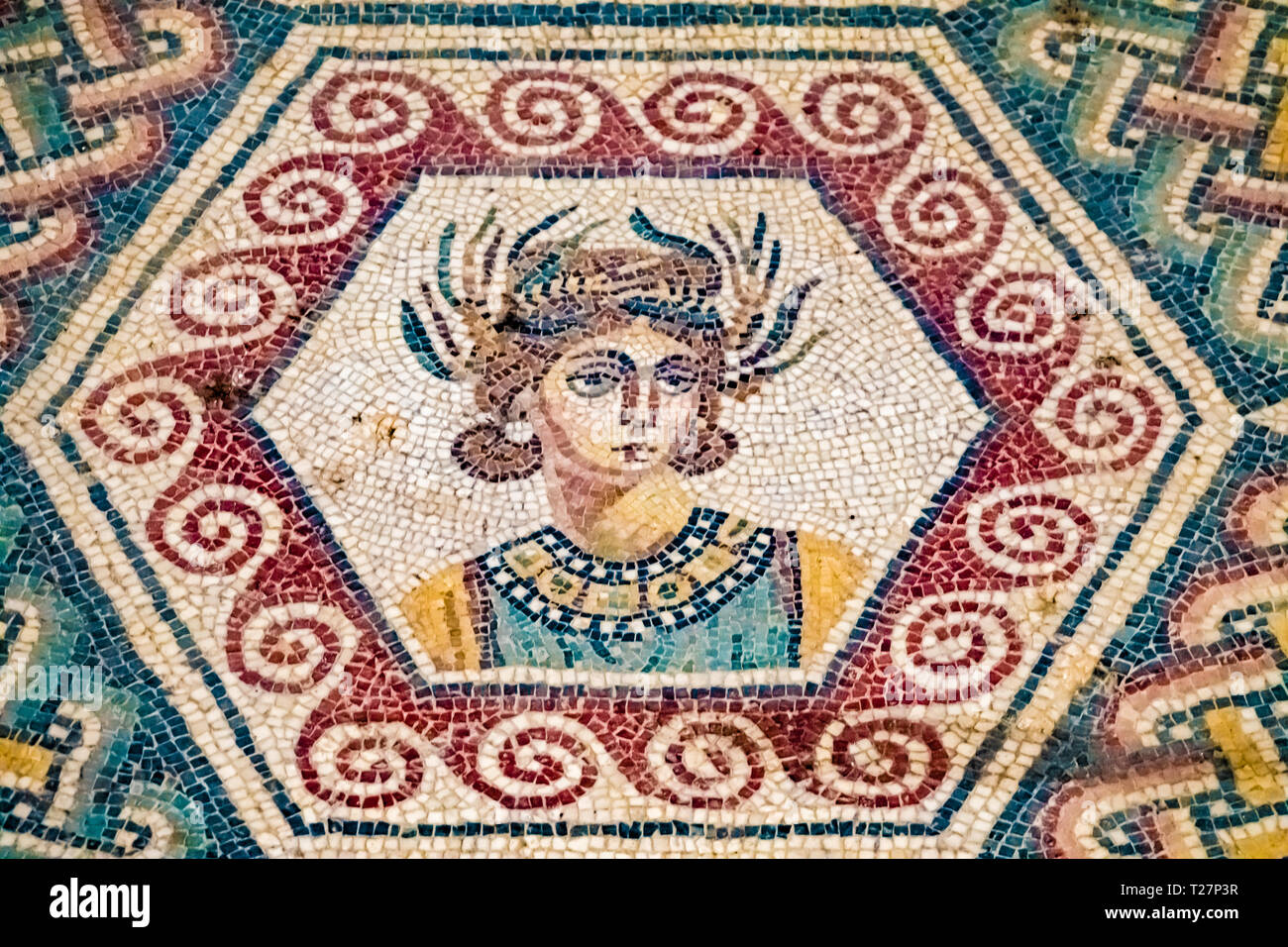 Incroyablement bien conservée mosaïques dans les ruines de l'ancienne villa romaine de la Villa Romana del Casale, près de Piazza Armerina, le sud de la Sicile, en Italie. Banque D'Images