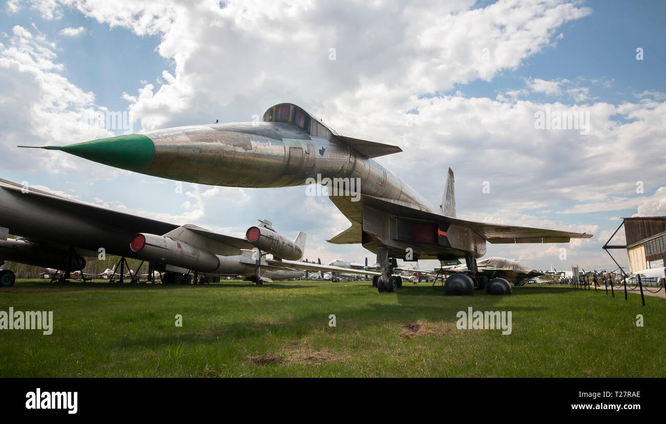 Sukhoi T-4 / Project 100 bombardiers à grande vitesse au Central Air Force Museum, Moscou, Russie. Il s'est pas plus loin que l'étape du prototype. Banque D'Images