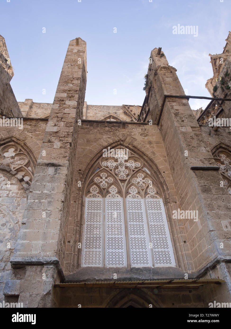 Lala Mustafa Pacha Mosquée, d'abord sous le nom de Cathédrale de Saint Nicholas à Famagouste Chypre, un impressionnant édifice médiéval Banque D'Images