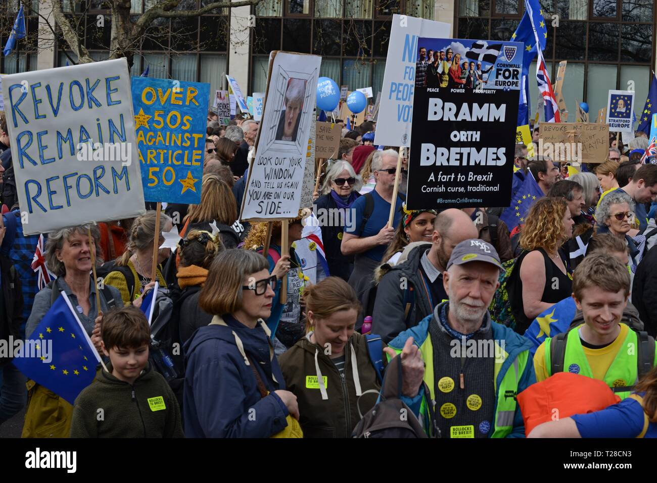 Londres, Royaume-Uni, 23 mars 2019. Un million de personnes estimé contre mars Brexit et à l'appui d'un second référendum sur l'adhésion à l'UE Banque D'Images