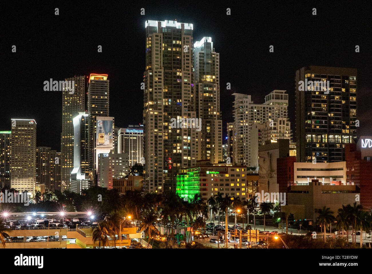 Miami City Scape prises à partir de la chaleur de Miami arena concourse Banque D'Images