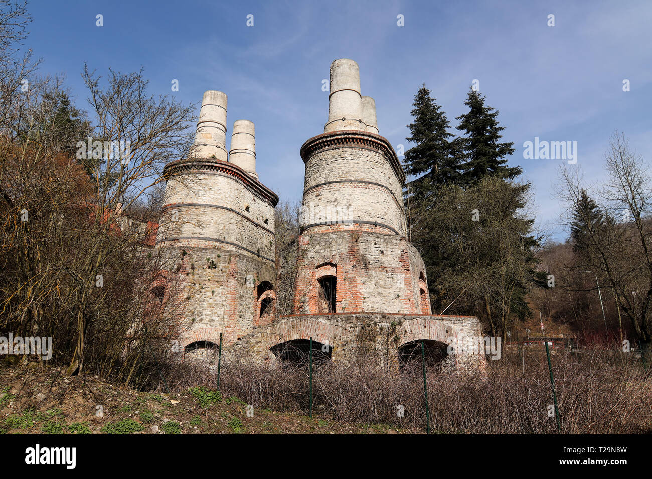 Usine de chaux du Pacold est un ancien complexe industriel dans Prague-Velka Chuchle Banque D'Images