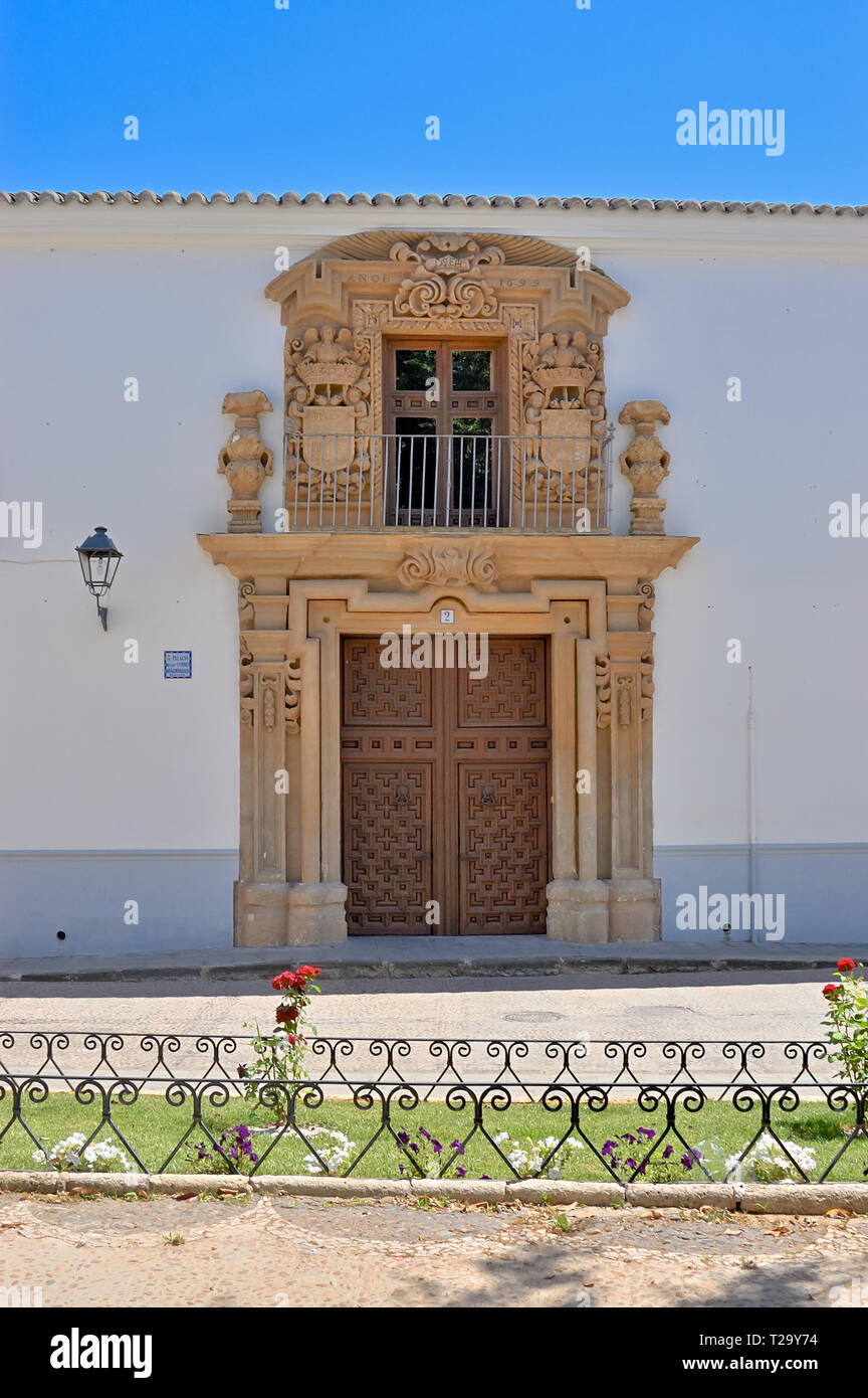 Almagro, Espagne - juin 1, 2018 : Palais Comtes de Valparaiso (Condes de Valparaíso) Plaza de Santo Domingo à Almagro, Castilla La Mancha, Espagne. Banque D'Images