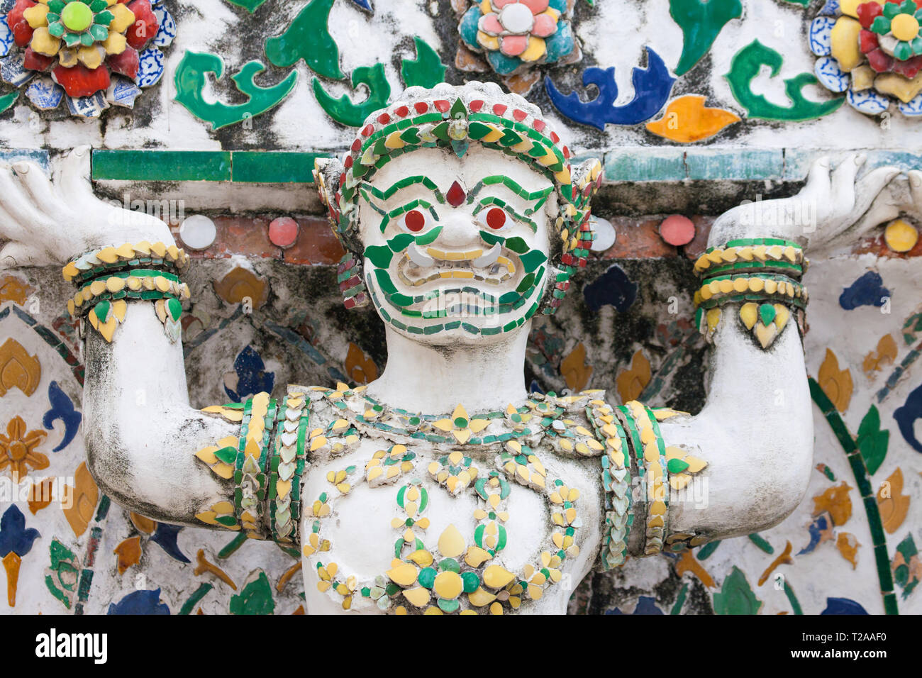 Statue de démon à Wat Arun, Bangkok, Thaïlande. Banque D'Images