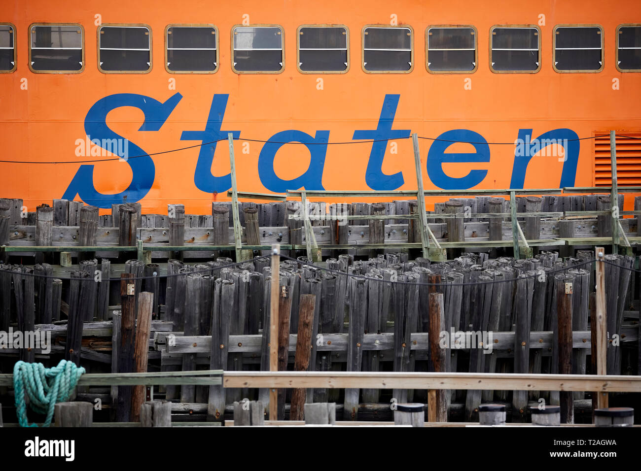 Staten Island Ferry dans le port de Staten Island au départ de Manhattan, New York USA Banque D'Images