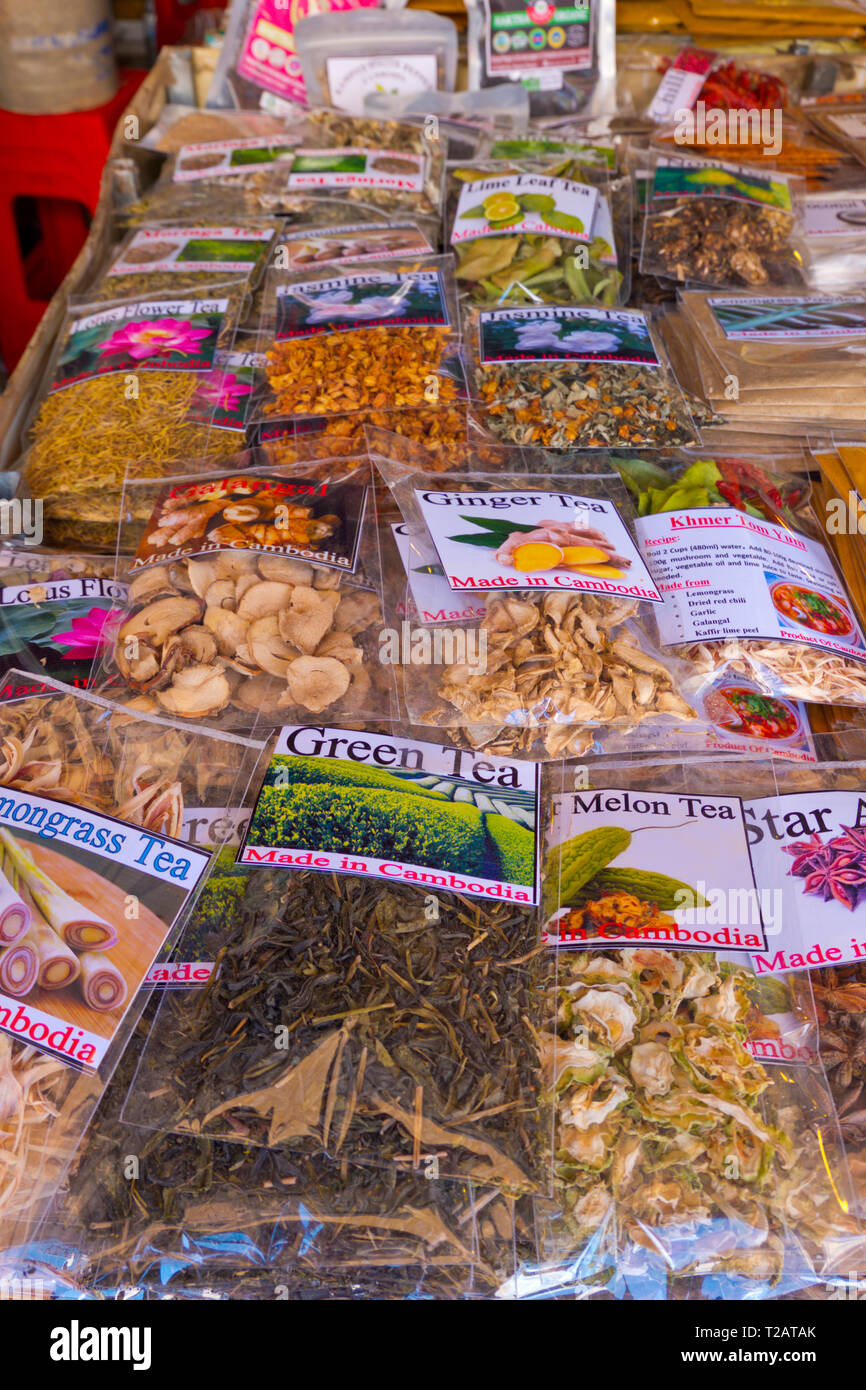 Différentes variétés de thé, du vieux marché, marché couvert, Siem Reap, Cambodge, Asie Banque D'Images