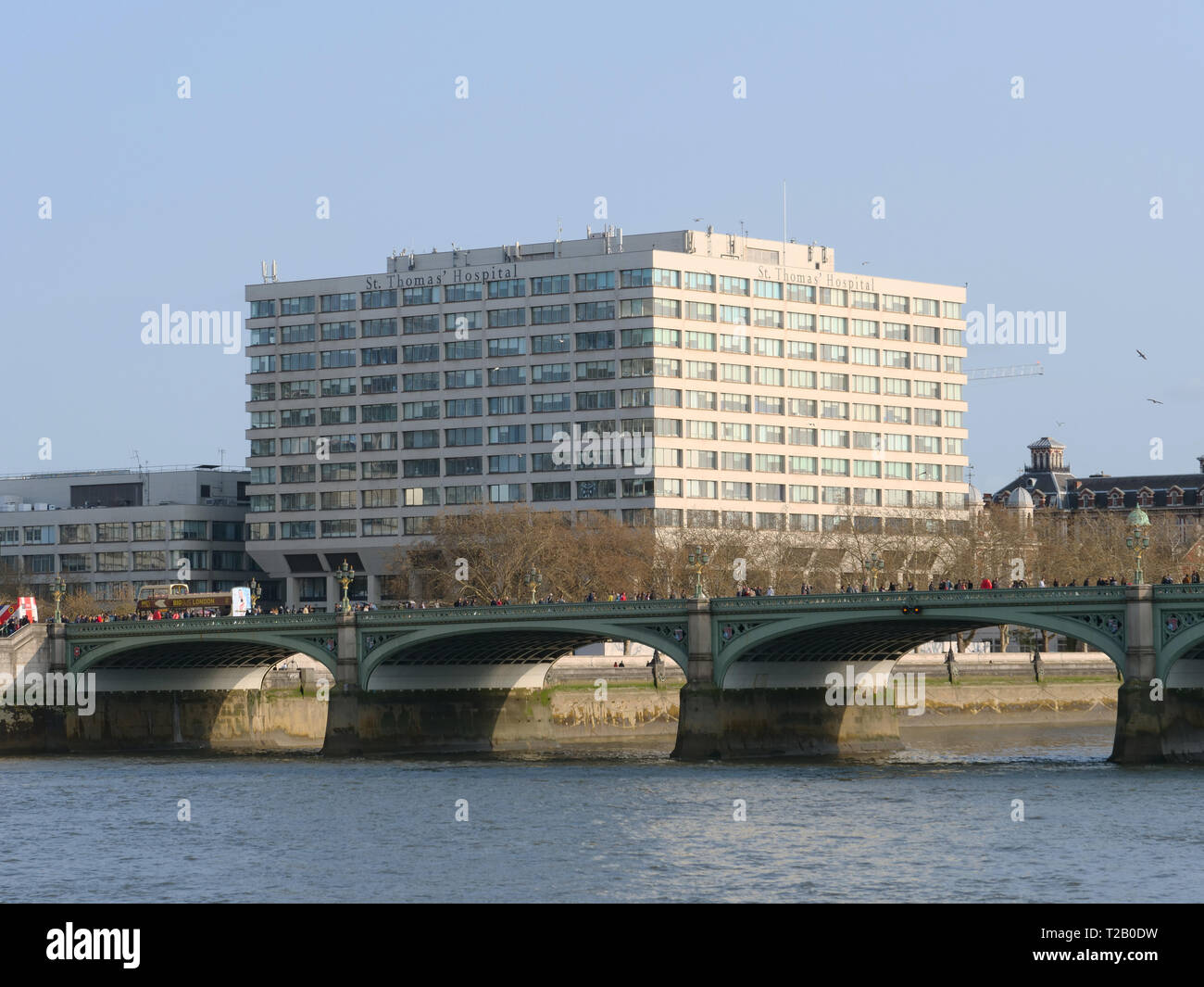 St Thomas Hospital est un hôpital d'enseignement au centre de Londres à proximité de Westminster Bridge et fait partie des gars et St Thomas NHS Foundation Trust. Banque D'Images