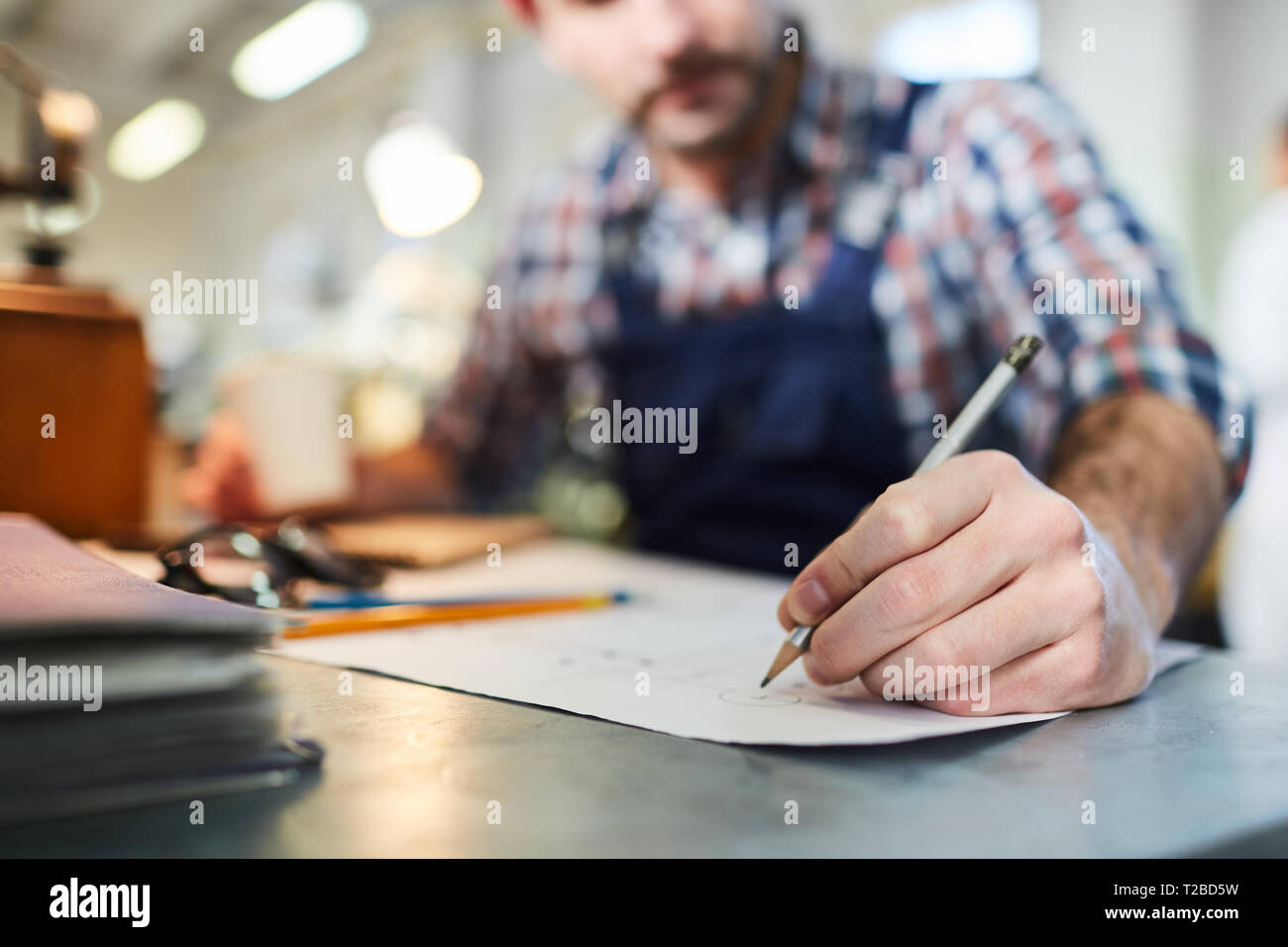 Les plans de dessin travailleur libre Banque D'Images