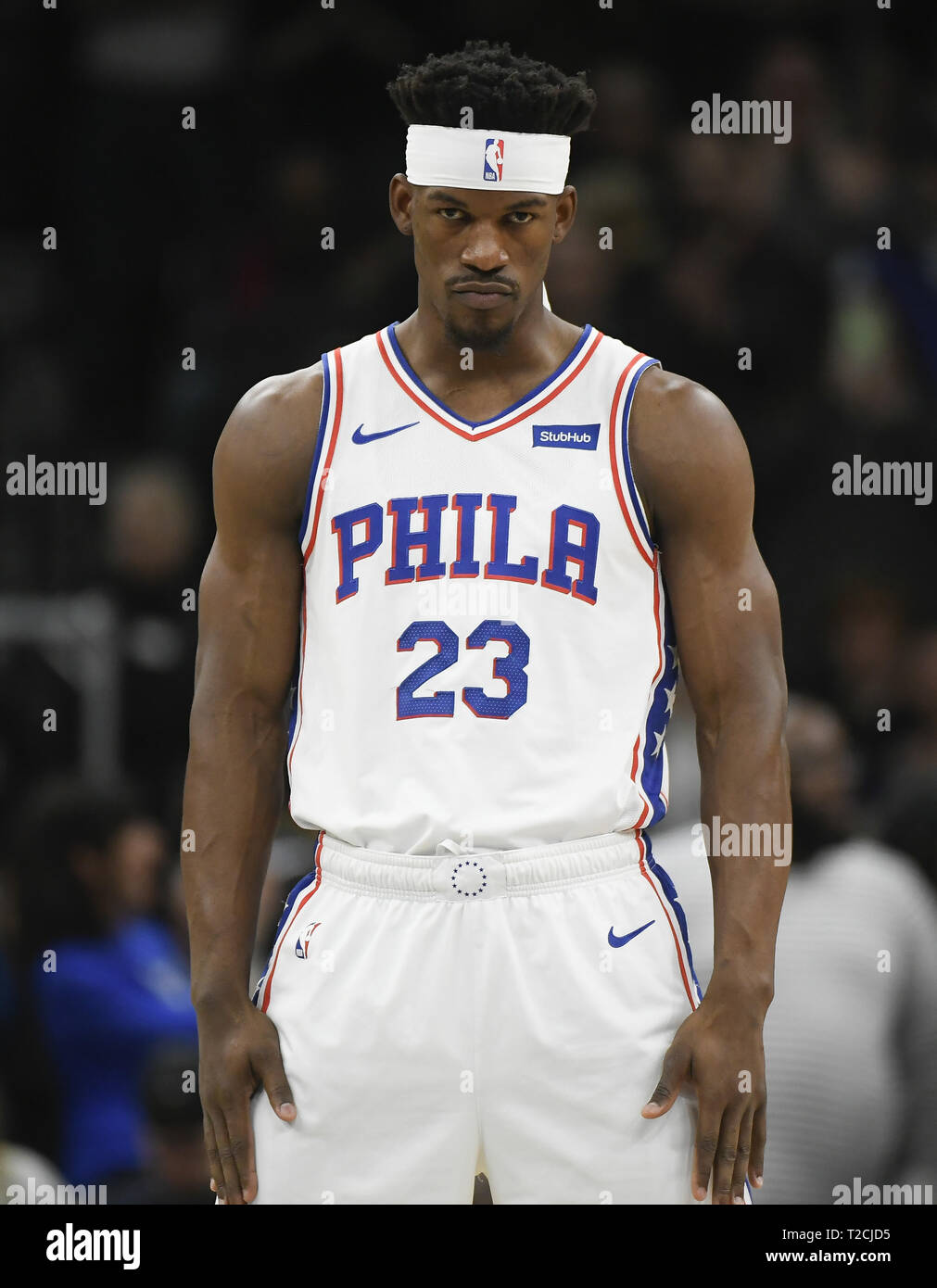 Le Minnesota, USA. 30Th Mar, 2019. Philadelphia 76ers guard Jimmy Butler (23) a porté sur l'intensité des moments avant contre le tipoff Minnesota Timberwolves. ] Aaron Lavinsky Â¥ aaron.lavinsky@startribune.com .Le Minnesota Timberwolves joué les Philadelphia 76ers le Samedi, Mars 30, 2019 at Target Center de Minneapolis, Minn. Crédit : Aaron Lavinsky/Minneapolis Star Tribune/ZUMA/Alamy Fil Live News Banque D'Images