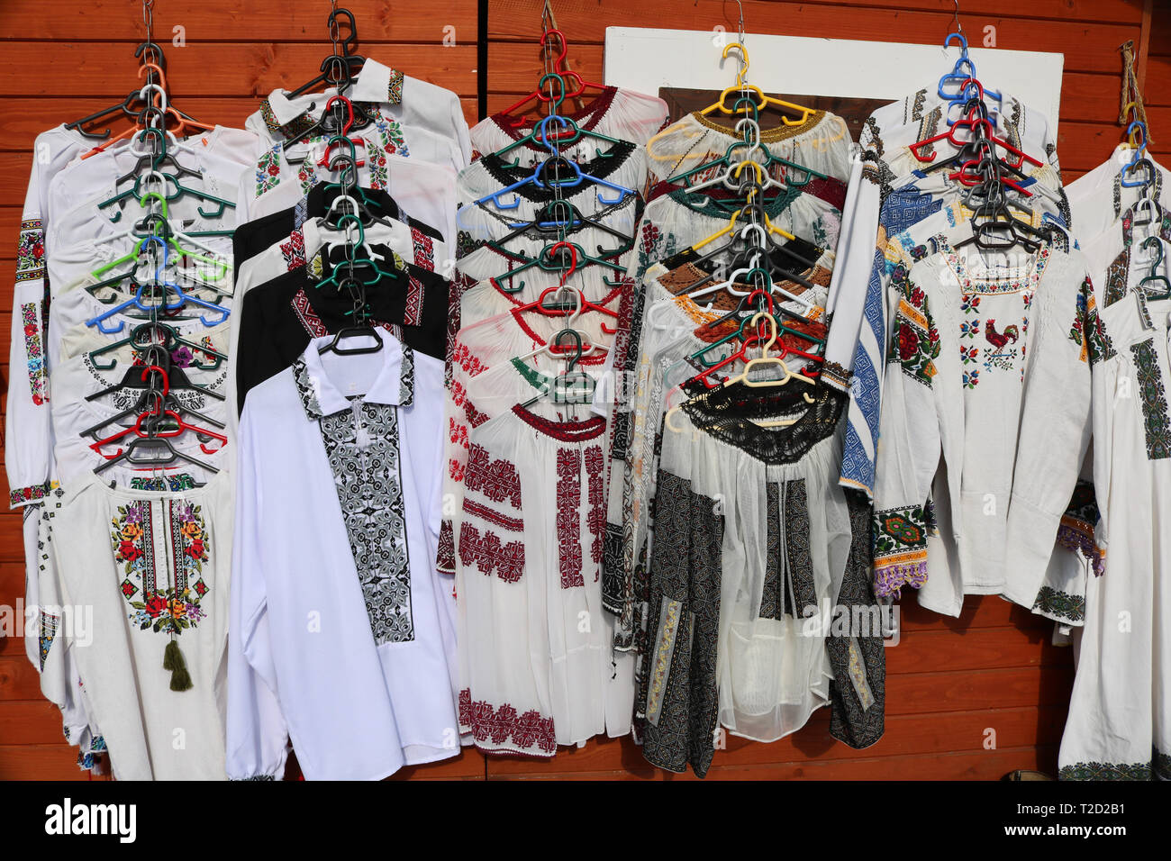 Marché traditionnel à Vatra Dornei, région de Bucovine. Roumanie Banque D'Images