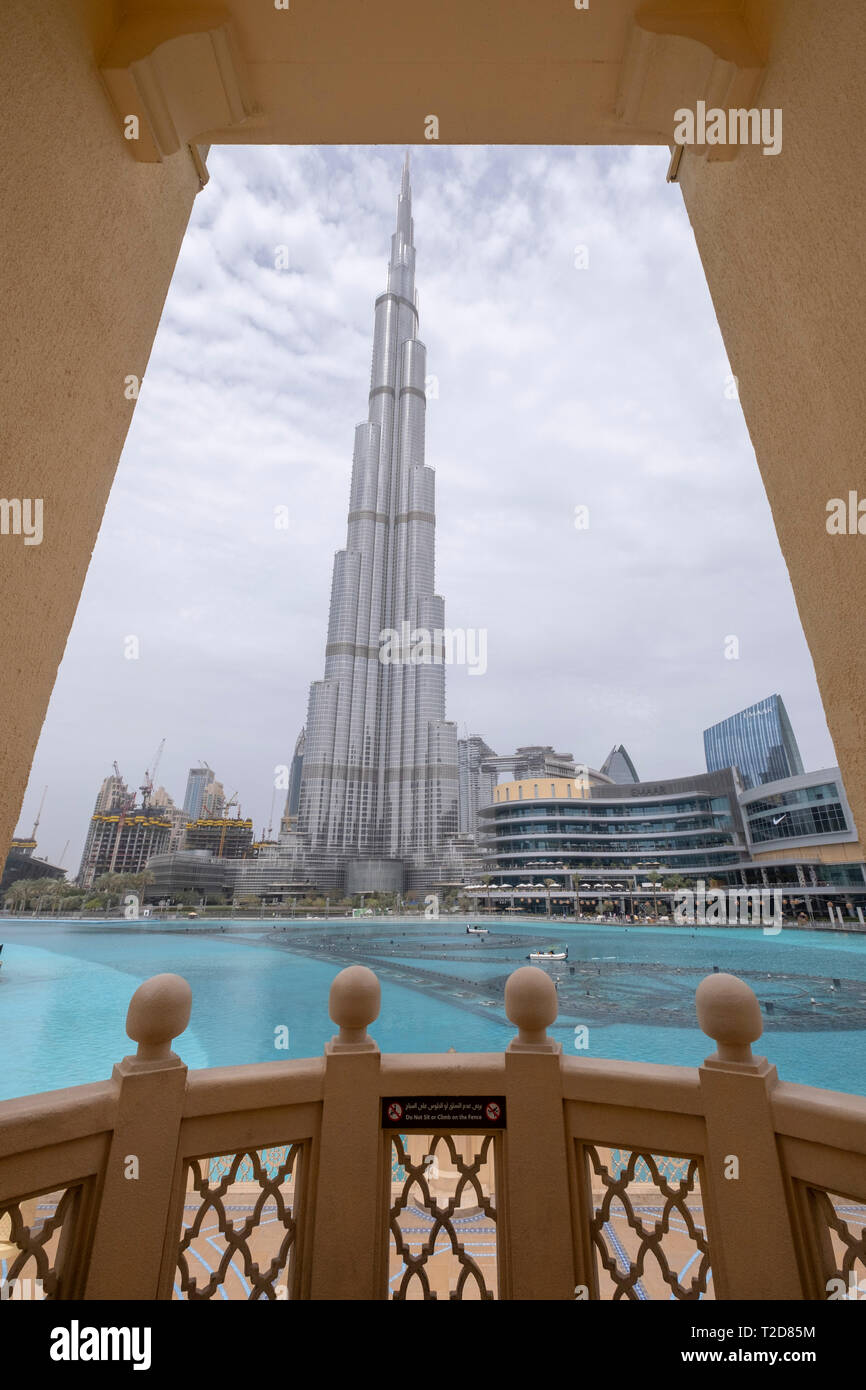 Gratte-ciel Burj Khalifa à Dubaï, Émirats Arabes Unis Banque D'Images