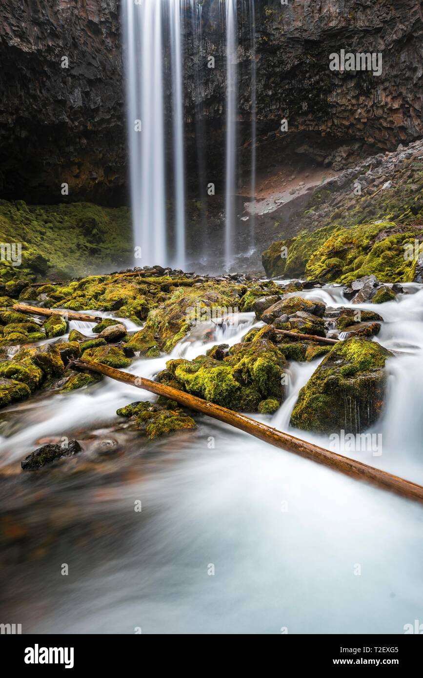 Cascade, photo à long terme, rivière Cold Spring Creek, danses tamanawas Falls, Oregon, USA Banque D'Images